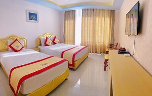 Sunrise Ninh Thuan Hotel