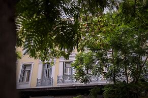 Athinas Street Inn