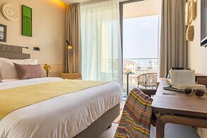 Hotel Indigo Larnaca by IHG