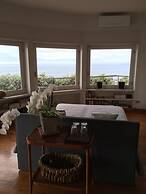 Suite 52