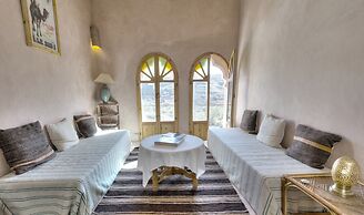 Kasbah Agoulzi