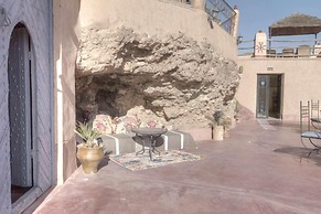 Kasbah Agoulzi
