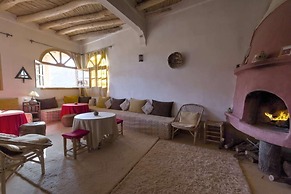 Kasbah Agoulzi