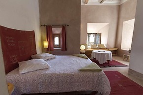 Kasbah Agoulzi
