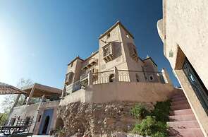 Kasbah Agoulzi