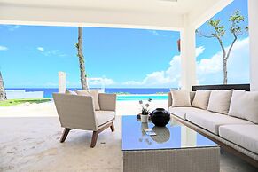 Ocean Front Villa Deluxe 3 Bedroom