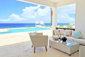 Ocean Front Villa Deluxe 3 Bedroom