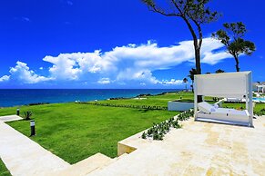 Ocean Front Villa Deluxe 3 Bedroom