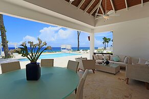 Ocean Front Villa Deluxe 4 Bedroom