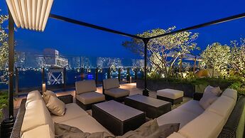 Intercontinental Yokohama Pier 8 by IHG