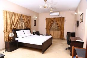 Luxury Inn