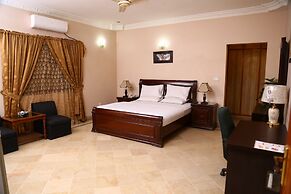 Luxury Inn
