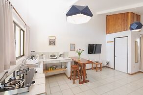 Maoritsio Garden studios