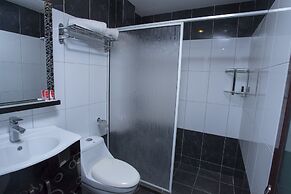OYO 44037 King Park Hotel