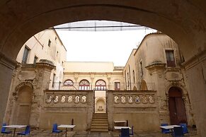 Landolina Palace
