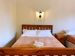Central Jetty Motel