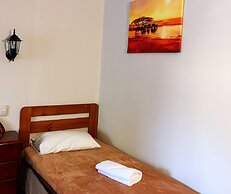 Central Jetty Motel
