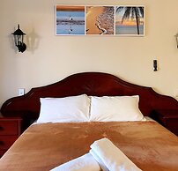 Central Jetty Motel