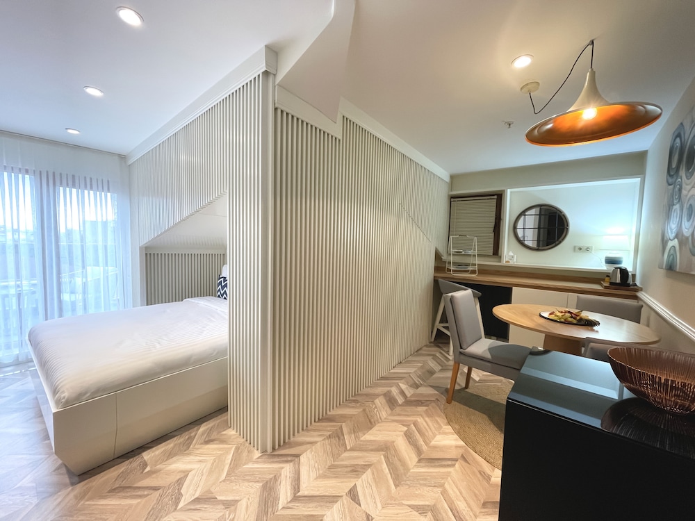 Bostay Hotel