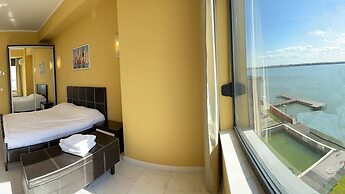 Apart holiday Sophia Mamaia