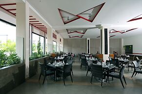 Niagara Hotel Lake Toba & Resorts