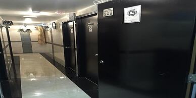 Rich Hostel