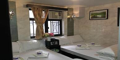 Rich Hostel