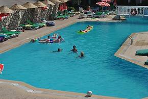 Club Ekinci Palace