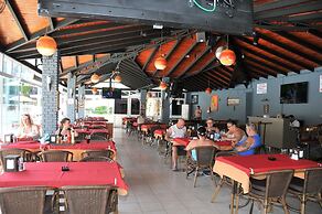 Club Ekinci Palace