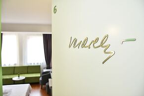 Osten Art Hotel