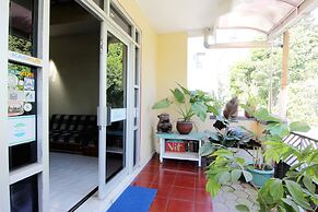 Batik Trinidar Homestay