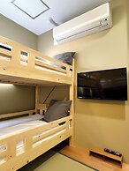 Hotel Hangout - Hostel