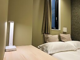 Hotel Hangout - Hostel