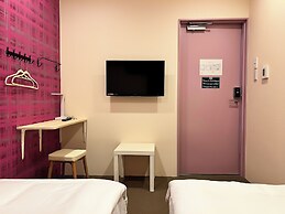 Hotel Hangout - Hostel