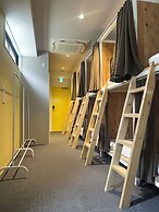 Hotel Hangout - Hostel