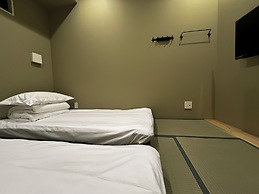 Hotel Hangout - Hostel