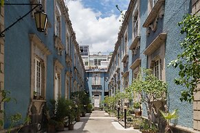Azul Cordoba By The Local Way
