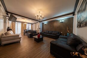 Mont's Hotel