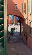 Verdi Plaza - Hostel