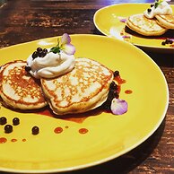 La Maison de Ville - bed & bistro