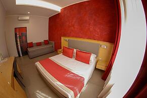 B&B Lapillus