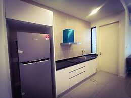 Legoland D'Pristine Themed Apartment by TGP