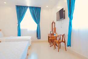 Tuyet Hien Hotel
