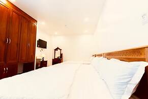 Tuyet Hien Hotel