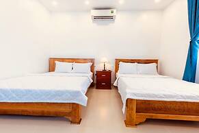 Tuyet Hien Hotel