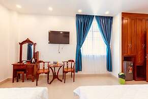 Tuyet Hien Hotel