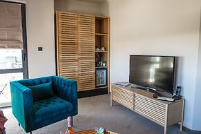 Reverence Hotel