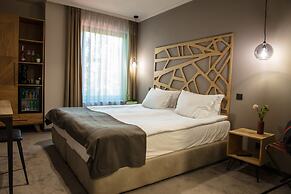 Reverence Hotel
