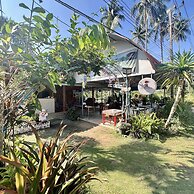 Lee Red House