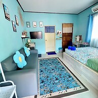 Lee Red House